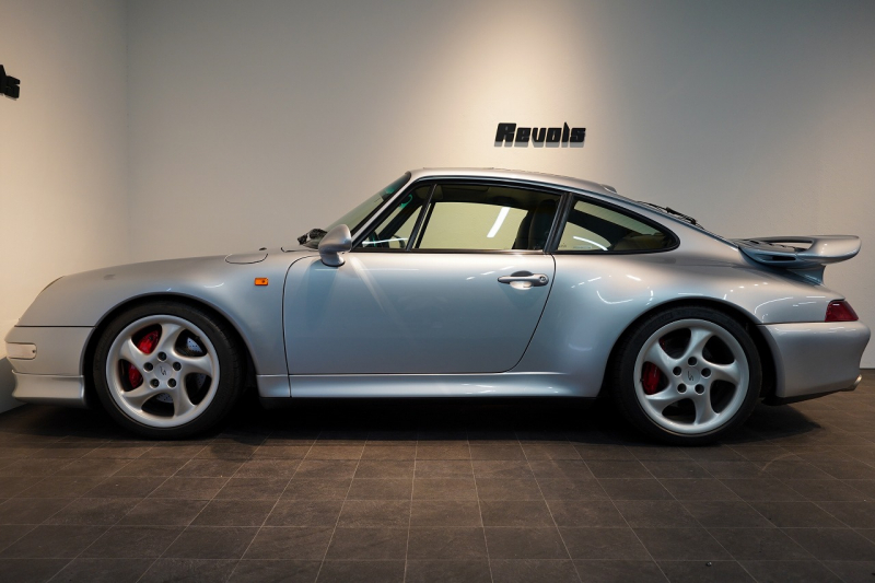 ポルシェ 911(Type993) Carrera 4S 6MT MIZWA正規ディーラ車 ターボウイング サンルーフ 中古車 中古車