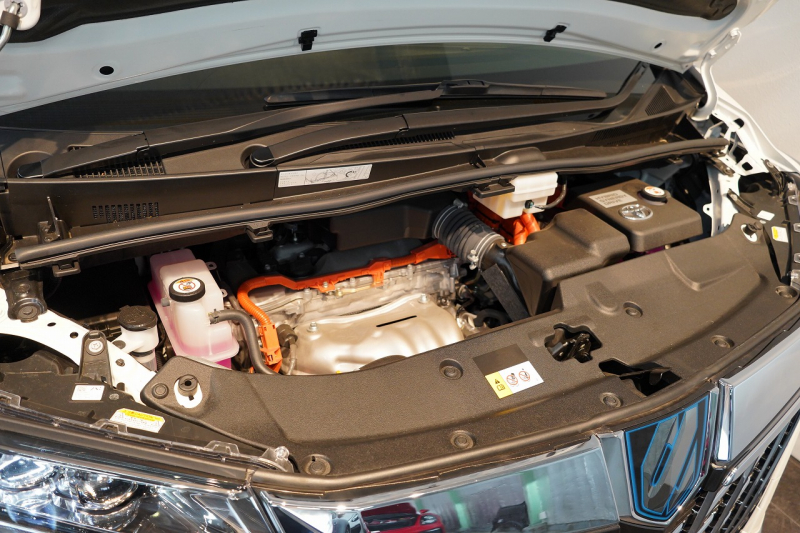 トヨタ アルファード ハイブリッド スペーシャスラウンジ 専用VIPシート JBLプレミアムサウンド ツインムーンルーフ 中古車 中古車