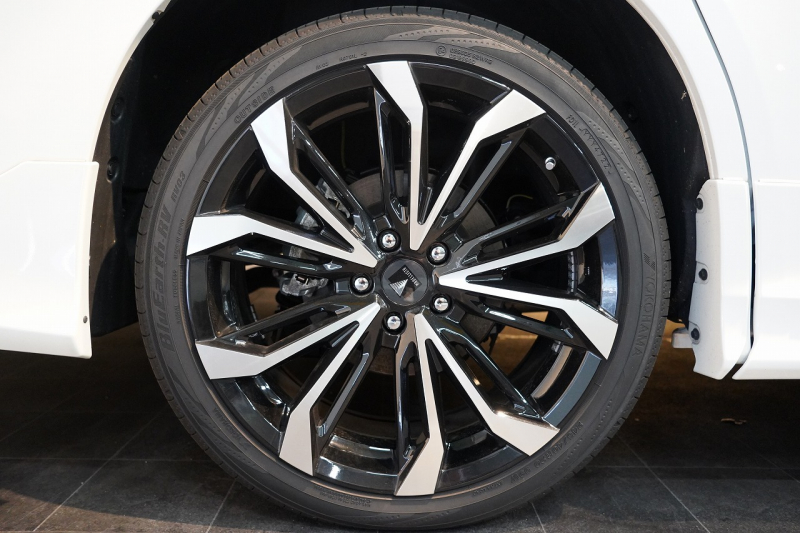 トヨタ アルファード ハイブリッド スペーシャスラウンジ 専用VIPシート JBLプレミアムサウンド ツインムーンルーフ 中古車 中古車