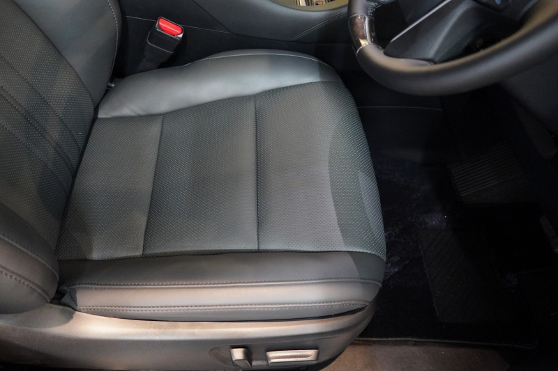 トヨタ アルファード ハイブリッド スペーシャスラウンジ 専用VIPシート JBLプレミアムサウンド ツインムーンルーフ 中古車 中古車