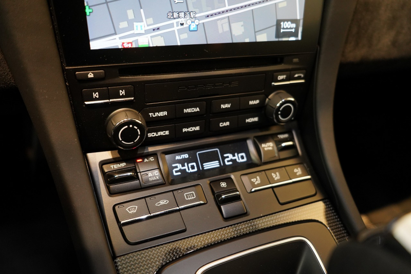 ポルシェ 911(Type991.2) GT3RS LEDヘッドライト PCCB フロントリフト スポーツクロノ  中古車