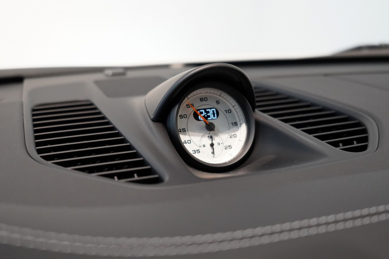 ポルシェ 911(Type991.2) GT3RS LEDヘッドライト PCCB フロントリフト スポーツクロノ  中古車