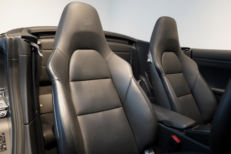 ポルシェ 911(Type991.1) Carrera Cabriolet PDK スポクロ スポエグ スポーツデザイン 20インチスポーツデザインホイール 中古車 中古車