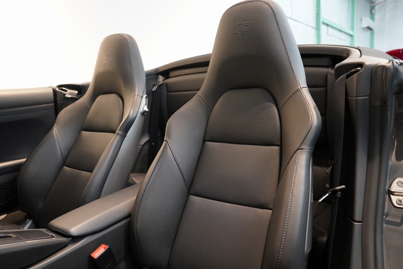 ポルシェ 911(Type991.1) Carrera Cabriolet PDK スポクロ スポエグ スポーツデザイン 20インチスポーツデザインホイール 中古車 中古車