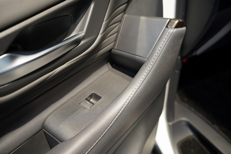 トヨタ ヴェルファイア Z Premier ワンオーナー ユニバーサルステップ GRエアロセット  中古車