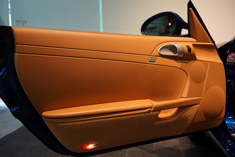 ポルシェ ケイマン(Type987) PDK 後期モデル スポーツクロノ スポーツステアリング BOSEサウンド 中古車 中古車