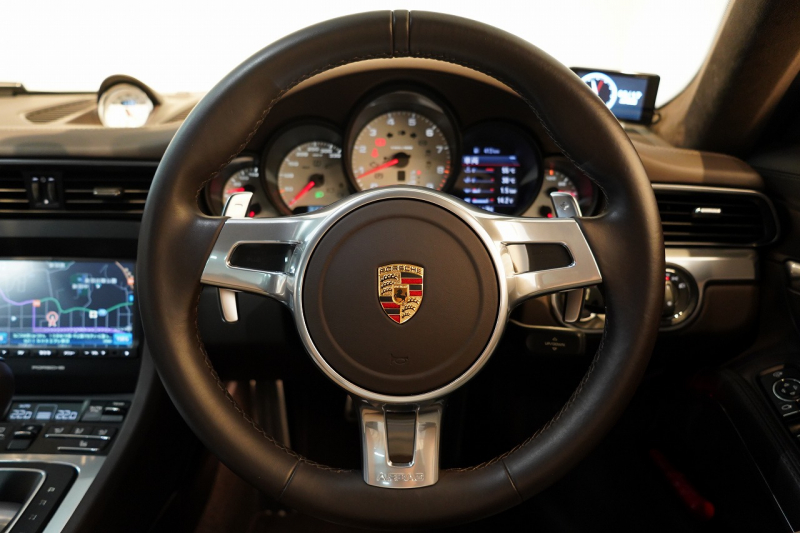 ポルシェ 911(Type991.1) Carrera S PDK スポクロ スポエグ スポーツステア ナチュラルレザーインテリア 中古車 中古車