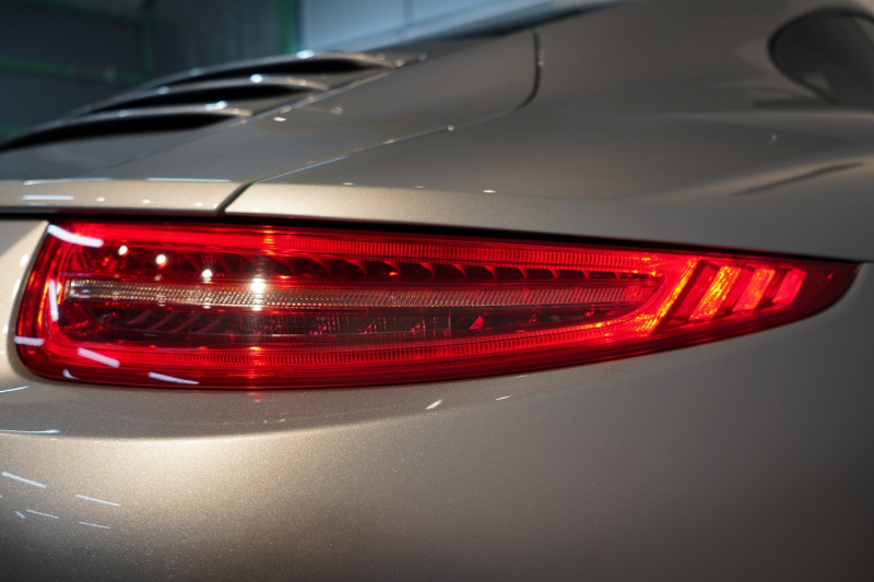 ポルシェ 911(Type991.1) Carrera S PDK スポクロ スポエグ スポーツステア ナチュラルレザーインテリア 中古車 中古車