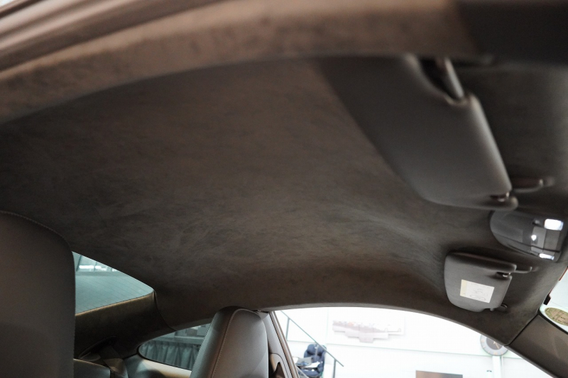 ポルシェ 911(Type991.2) Carrera 7MT スポクロ スポエグ 20インチRSスパイダーAW エントリー&ドライブ 中古車 中古車