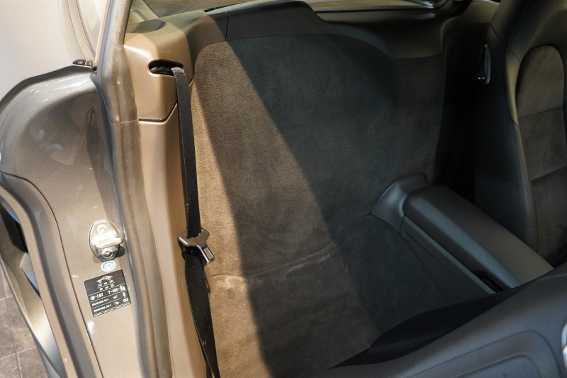 ポルシェ 718 ケイマン PDK アゲートグレーメタリック ACC パークアシスト付バックカメラ 中古車 中古車