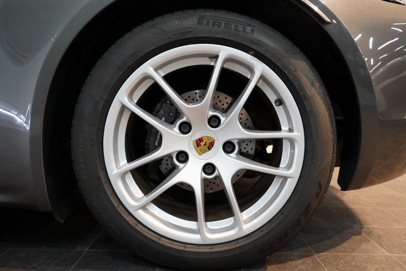 ポルシェ 718 ケイマン PDK アゲートグレーメタリック ACC パークアシスト付バックカメラ 中古車 中古車