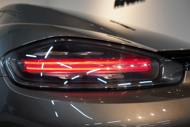 ポルシェ 718 ケイマン PDK アゲートグレーメタリック ACC パークアシスト付バックカメラ 中古車 中古車