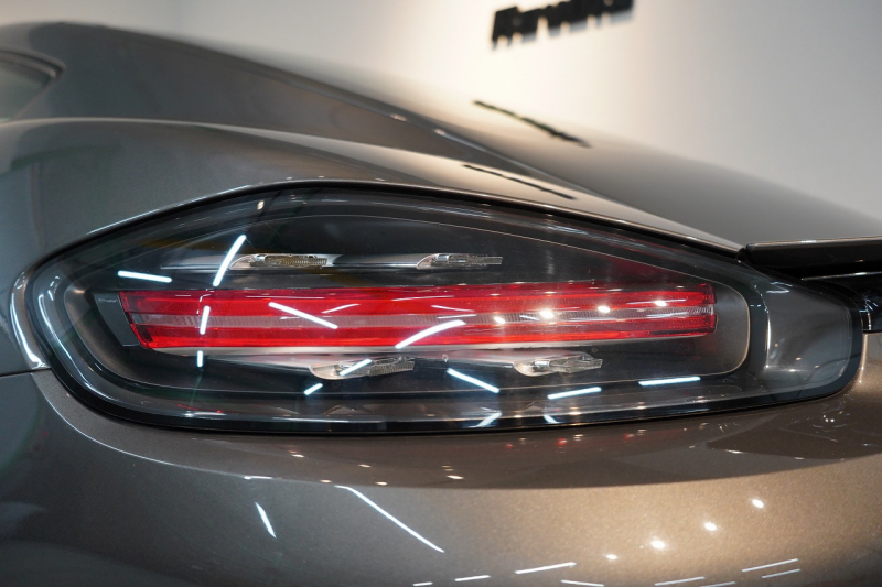 ポルシェ 718 ケイマン PDK アゲートグレーメタリック ACC パークアシスト付バックカメラ 中古車 中古車