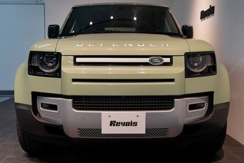 ランドローバー ディフェンダー 110 75th LIMITED EDITION  限定150台 フィックスドサイドステップ 中古車 中古車