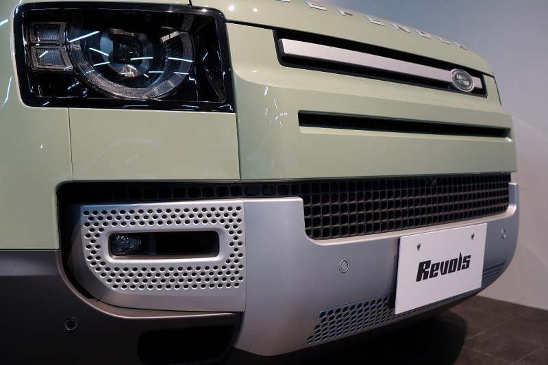 ランドローバー ディフェンダー 110 75th LIMITED EDITION  限定150台 フィックスドサイドステップ 中古車 中古車