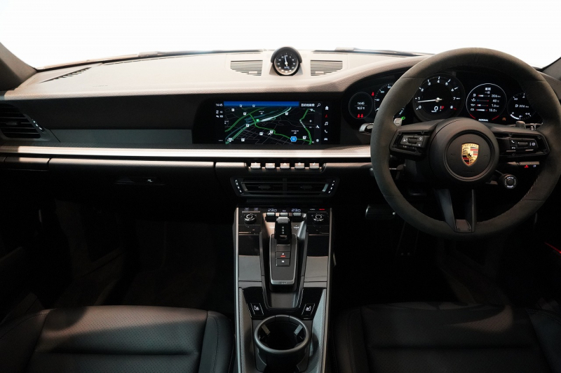 ポルシェ 911(Type992) Carrera PDK スポーツクロノ スポーツエグゾースト カレラS20/21ホイール GTシルバー  中古車