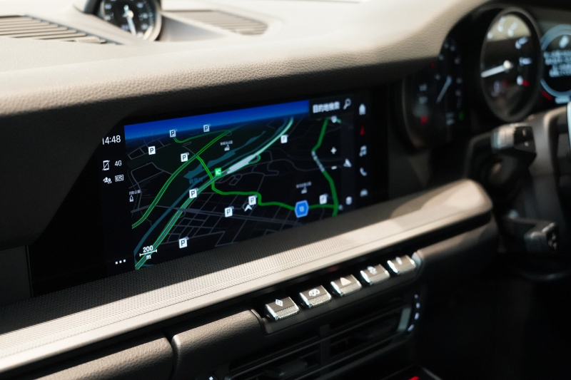 ポルシェ 911(Type992) Carrera PDK スポーツクロノ スポーツエグゾースト カレラS20/21ホイール GTシルバー  中古車