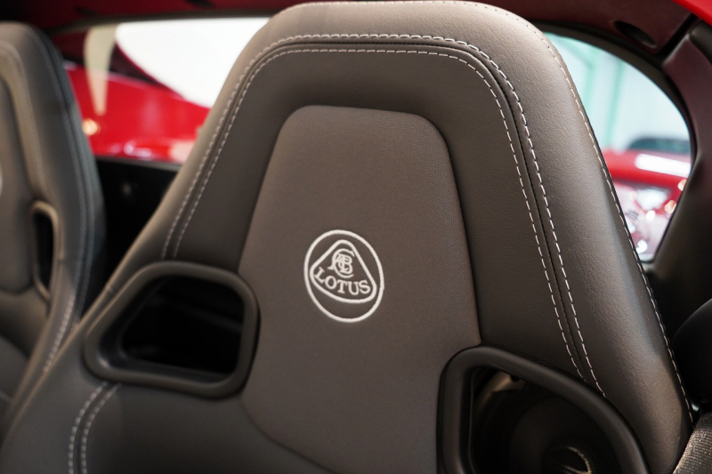 ロータス エリーゼ スポーツ 220 ソリッドレッド バックカメラ 中古車 中古車