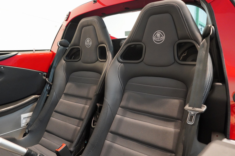 ロータス エリーゼ スポーツ 220 ソリッドレッド バックカメラ 中古車 中古車