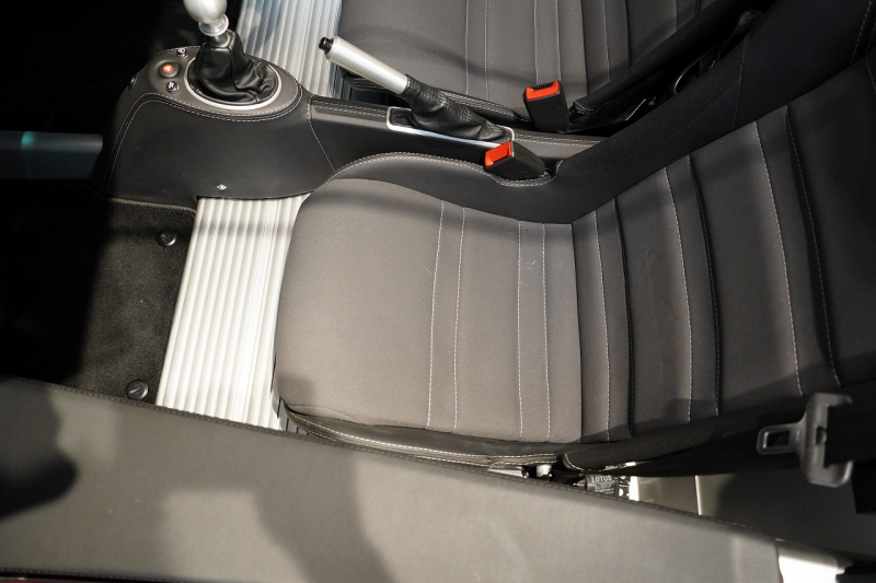 ロータス エリーゼ スポーツ 220 ソリッドレッド バックカメラ 中古車 中古車