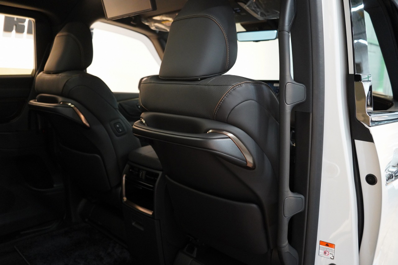 トヨタ アルファード Z ワンオーナー モデリスタエアロ 有機EL後席モニター ユニバーサルステップ デジタルインナーミラー 中古車 中古車