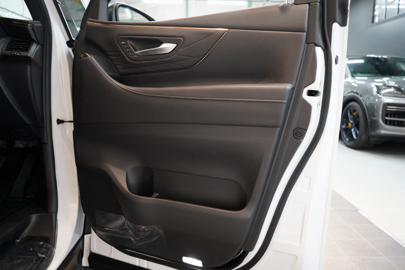 トヨタ アルファード Z ワンオーナー モデリスタエアロ 有機EL後席モニター ユニバーサルステップ デジタルインナーミラー 中古車 中古車