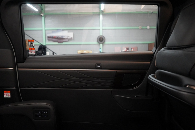 トヨタ アルファード Z ワンオーナー モデリスタエアロ 有機EL後席モニター ユニバーサルステップ デジタルインナーミラー 中古車 中古車