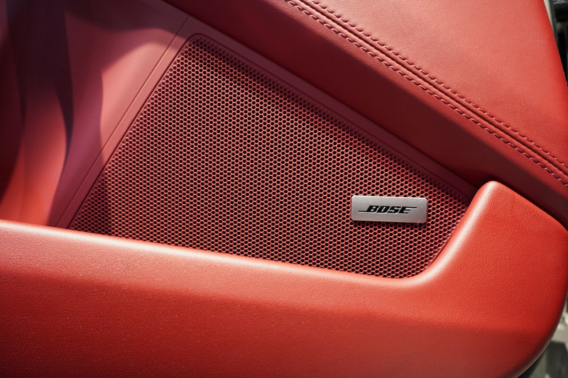 ポルシェ 911(Type992) Carrera S Cabriolet スポクロ スポエグ ツートンレザー OP320 中古車 中古車