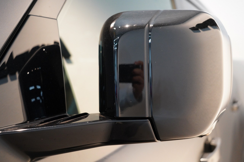 ランドローバー ディフェンダー 110 CARPATHIAN EDITON  ワンオーナー 電動サイドステップ エボニーレザーシート 中古車 中古車