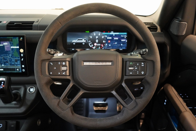 ランドローバー ディフェンダー 110 CARPATHIAN EDITON  ワンオーナー 電動サイドステップ エボニーレザーシート 中古車 中古車