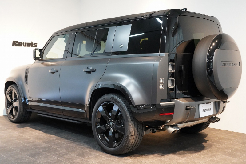 ランドローバー ディフェンダー 110 CARPATHIAN EDITON  ワンオーナー 電動サイドステップ エボニーレザーシート 中古車 中古車