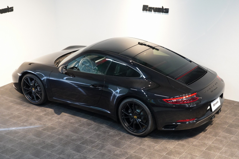 ポルシェ 911(Type991.2) Carrera PDK 左H スポクロ スポエグ Fリフト サンルーフ LEDヘッド BOSEサウンド ジェットブラック 中古車 中古車