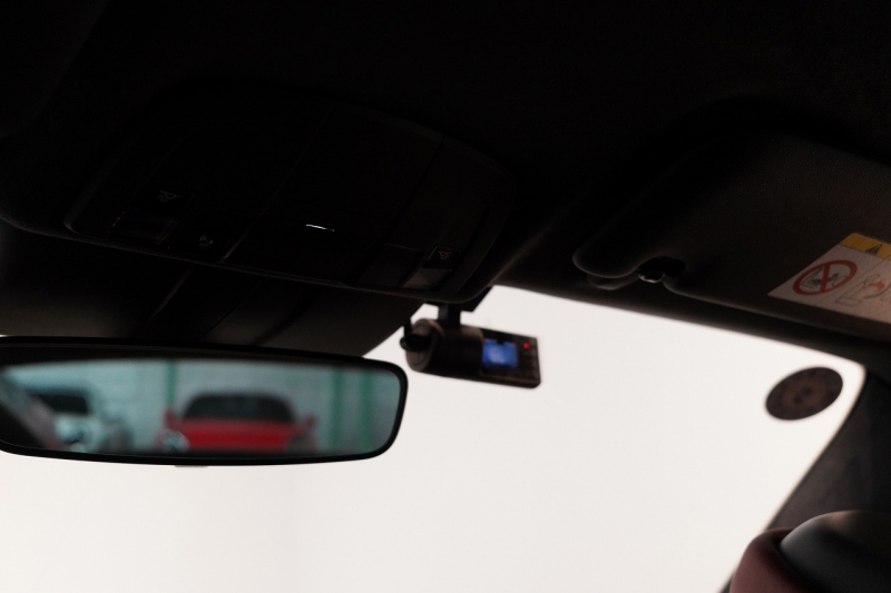 ポルシェ 911(Type991.2) Carrera PDK 左H スポクロ スポエグ Fリフト サンルーフ LEDヘッド BOSEサウンド ジェットブラック 中古車 中古車