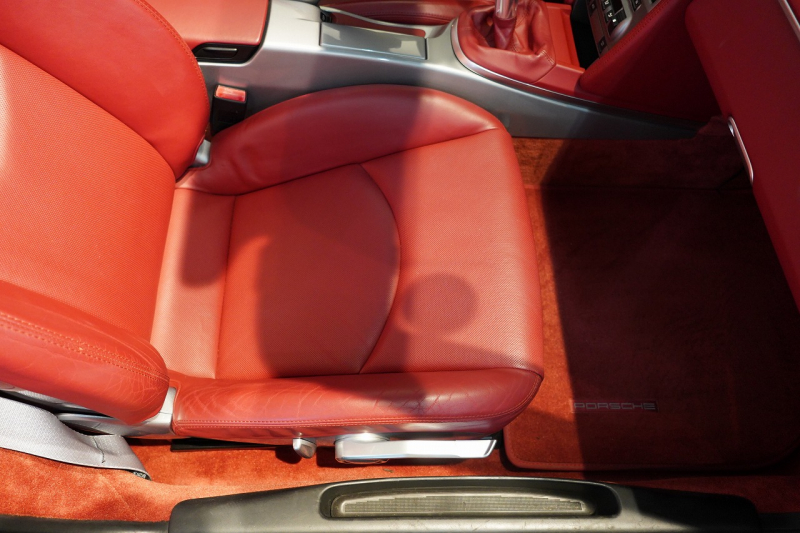 ポルシェ ボクスター(Type987) RS60 Spyder 6MT 限定37台 専用カレラレッドレザー スポーツエグゾースト 中古車 中古車