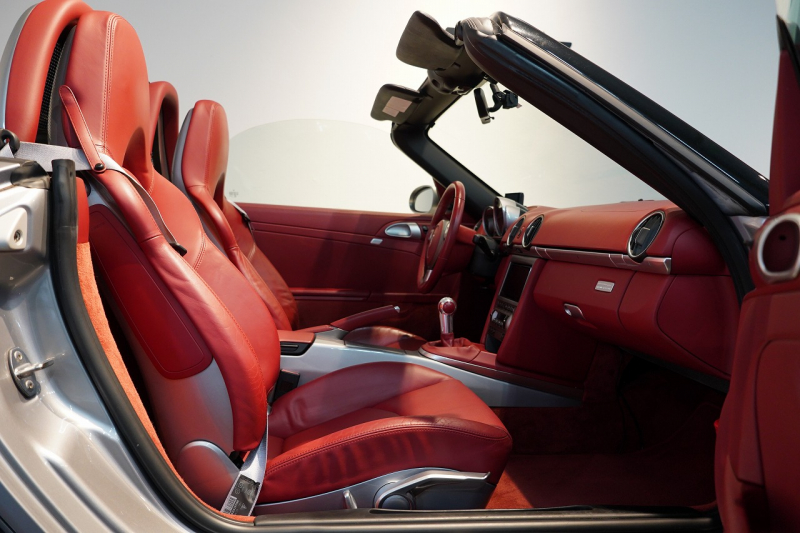 ポルシェ ボクスター(Type987) RS60 Spyder 6MT 限定37台 専用カレラレッドレザー スポーツエグゾースト 中古車 中古車