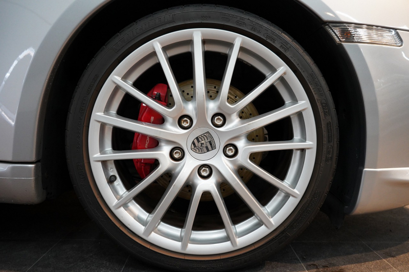 ポルシェ ボクスター(Type987) RS60 Spyder 6MT 限定37台 専用カレラレッドレザー スポーツエグゾースト 中古車 中古車