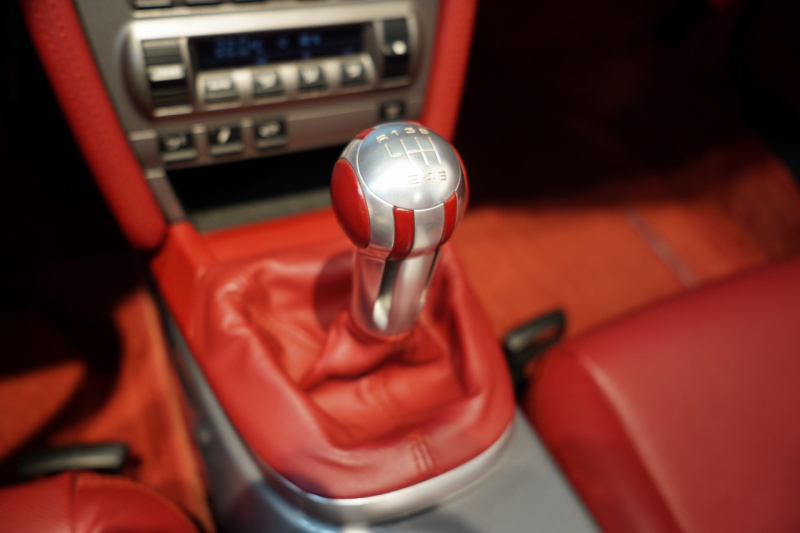 ポルシェ ボクスター(Type987) RS60 Spyder 6MT 限定37台 専用カレラレッドレザー スポーツエグゾースト 中古車 中古車