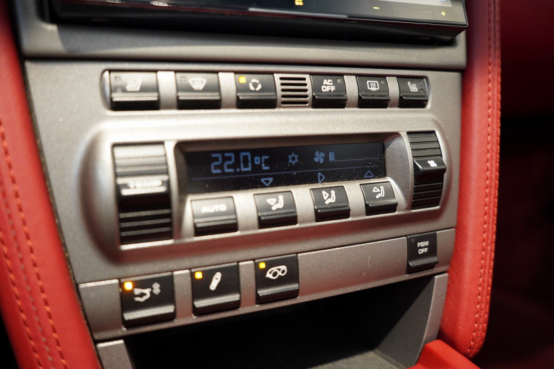 ポルシェ ボクスター(Type987) RS60 Spyder 6MT 限定37台 専用カレラレッドレザー スポーツエグゾースト 中古車 中古車