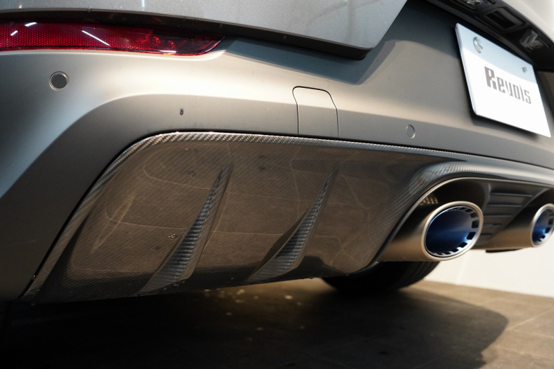 ポルシェ カイエンクーペ Turbo E-Hybrid Coupe with GT Package  PDCC ブルメスター リアアクスル OP307 中古車 中古車