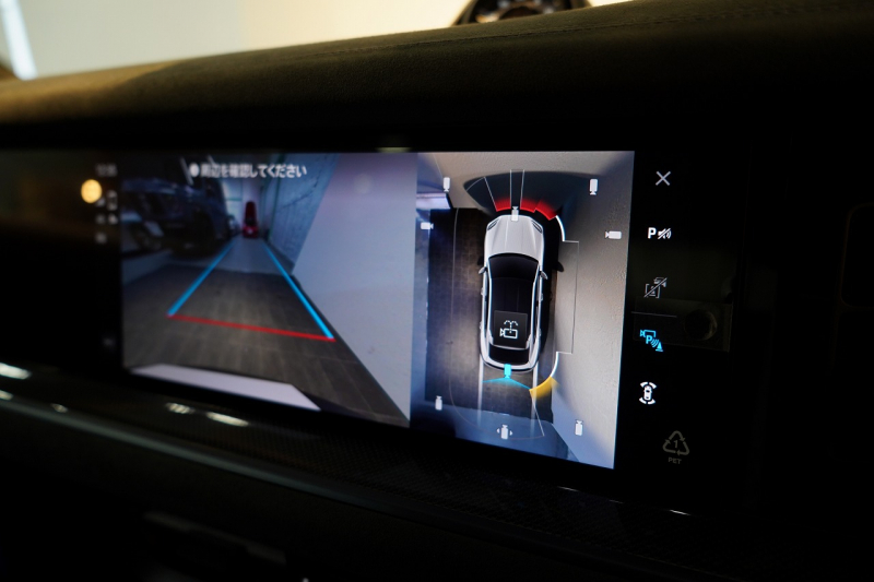 ポルシェ カイエンクーペ Turbo E-Hybrid Coupe with GT Package  PDCC ブルメスター リアアクスル OP307 中古車 中古車