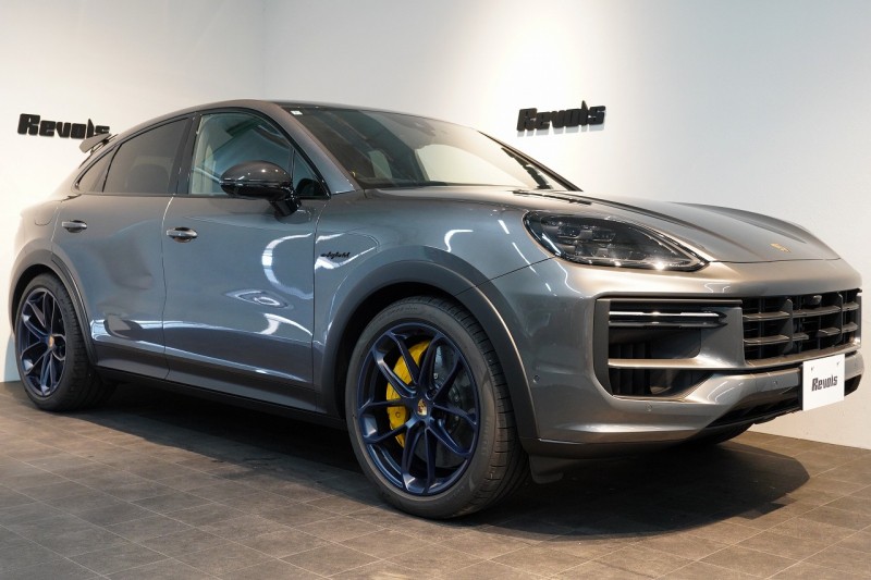 ポルシェ カイエンクーペ Turbo E-Hybrid Coupe with GT Package  PDCC ブルメスター リアアクスル OP307 中古車 中古車