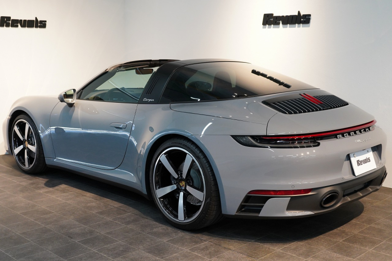 ポルシェ 911(Type992) Targa 4 PDK 左H OP623 ワンオーナー ヘリテージデザインPKG スポクロ スポエグ Fリフト 中古車 中古車