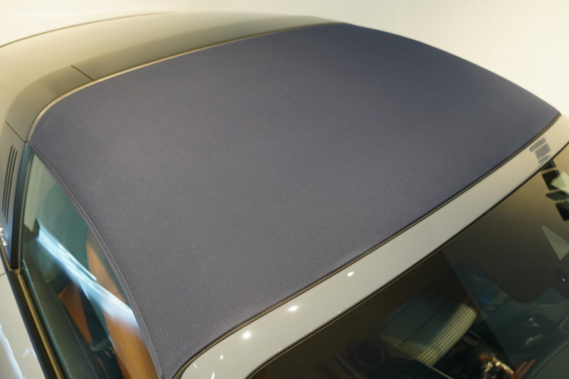 ポルシェ 911(Type992) Targa 4 PDK 左H OP623 ワンオーナー ヘリテージデザインPKG スポクロ スポエグ Fリフト 中古車 中古車