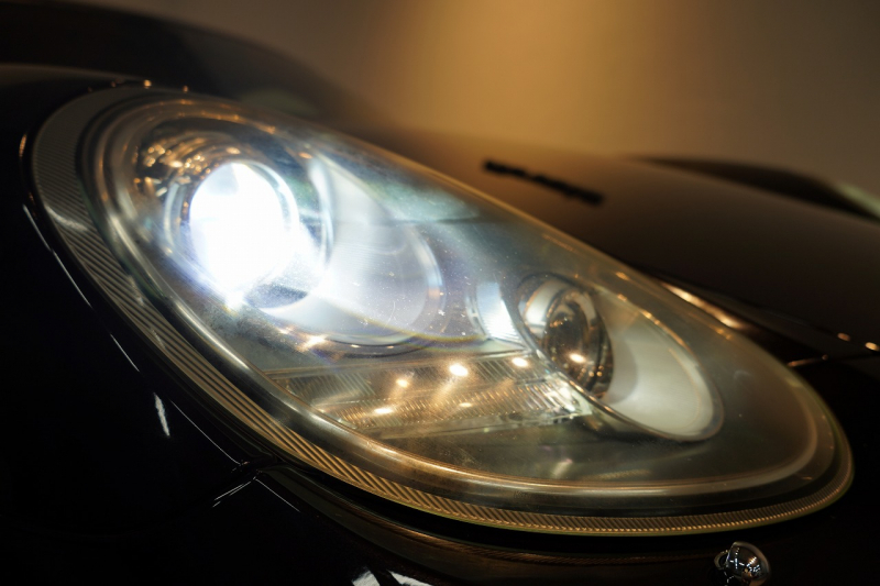 ポルシェ ケイマン(Type987) PDK 後期モデル スポーツクロノ&テールパイプ&ステアリング PC入庫16回 中古車 中古車