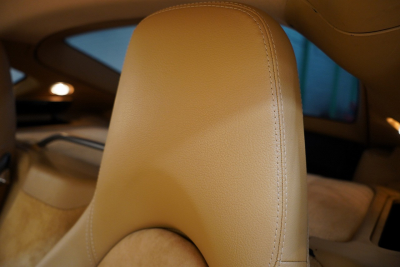 ポルシェ ケイマン(Type987) PDK 後期モデル スポーツクロノ&テールパイプ&ステアリング PC入庫16回 中古車 中古車