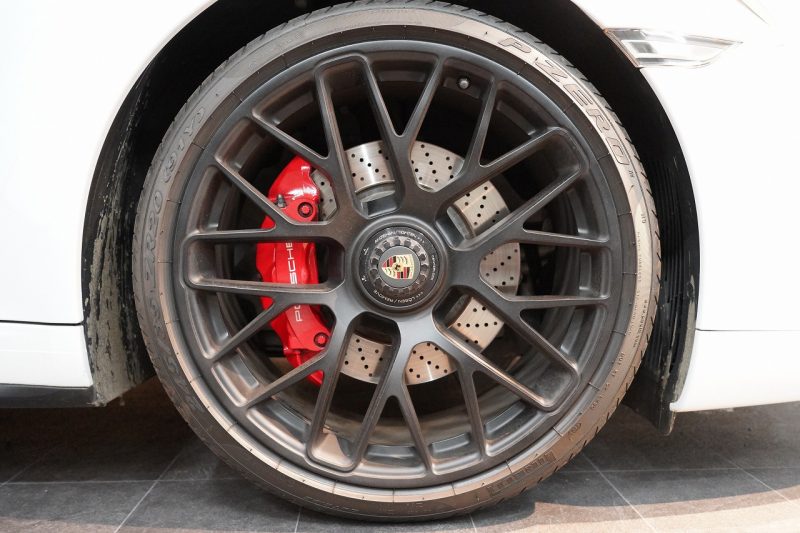 ポルシェ 911(Type991.1) Carrera GTS Cabriolet NA最終モデル 3.8L レッドトップ キャララホワイトメタリック  中古車