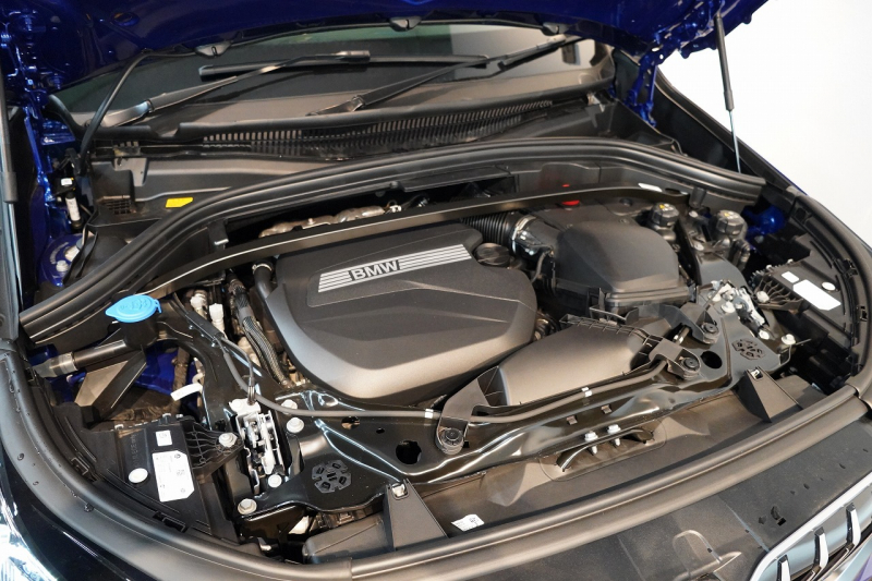 BMW X1 xDrive 20d M Sport ワンオーナー パノラマガラスサンルーフ 禁煙車 中古車 中古車