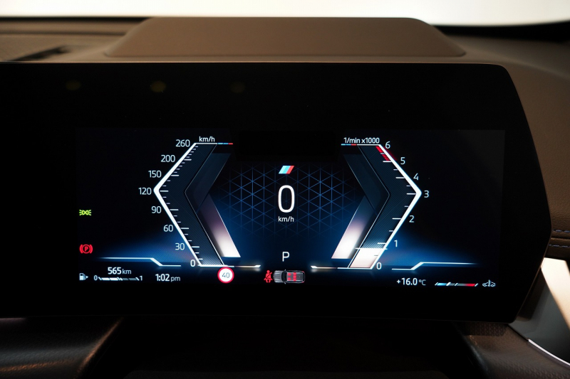 BMW X1 xDrive 20d M Sport ワンオーナー パノラマガラスサンルーフ 禁煙車 中古車 中古車