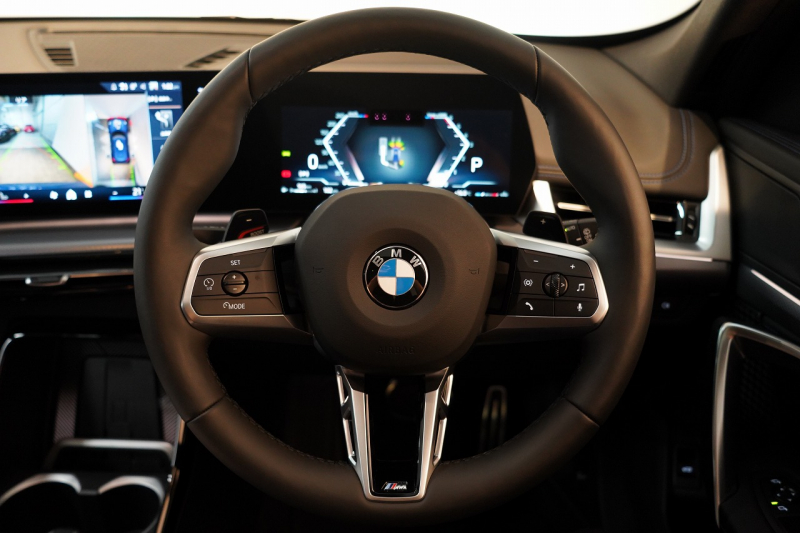 BMW X1 xDrive 20d M Sport ワンオーナー パノラマガラスサンルーフ 禁煙車 中古車 中古車