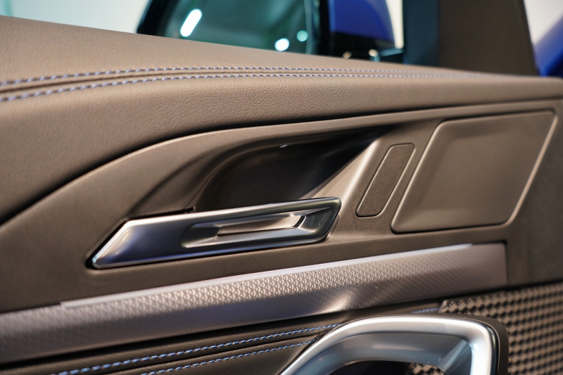 BMW X1 xDrive 20d M Sport ワンオーナー パノラマガラスサンルーフ 禁煙車 中古車 中古車